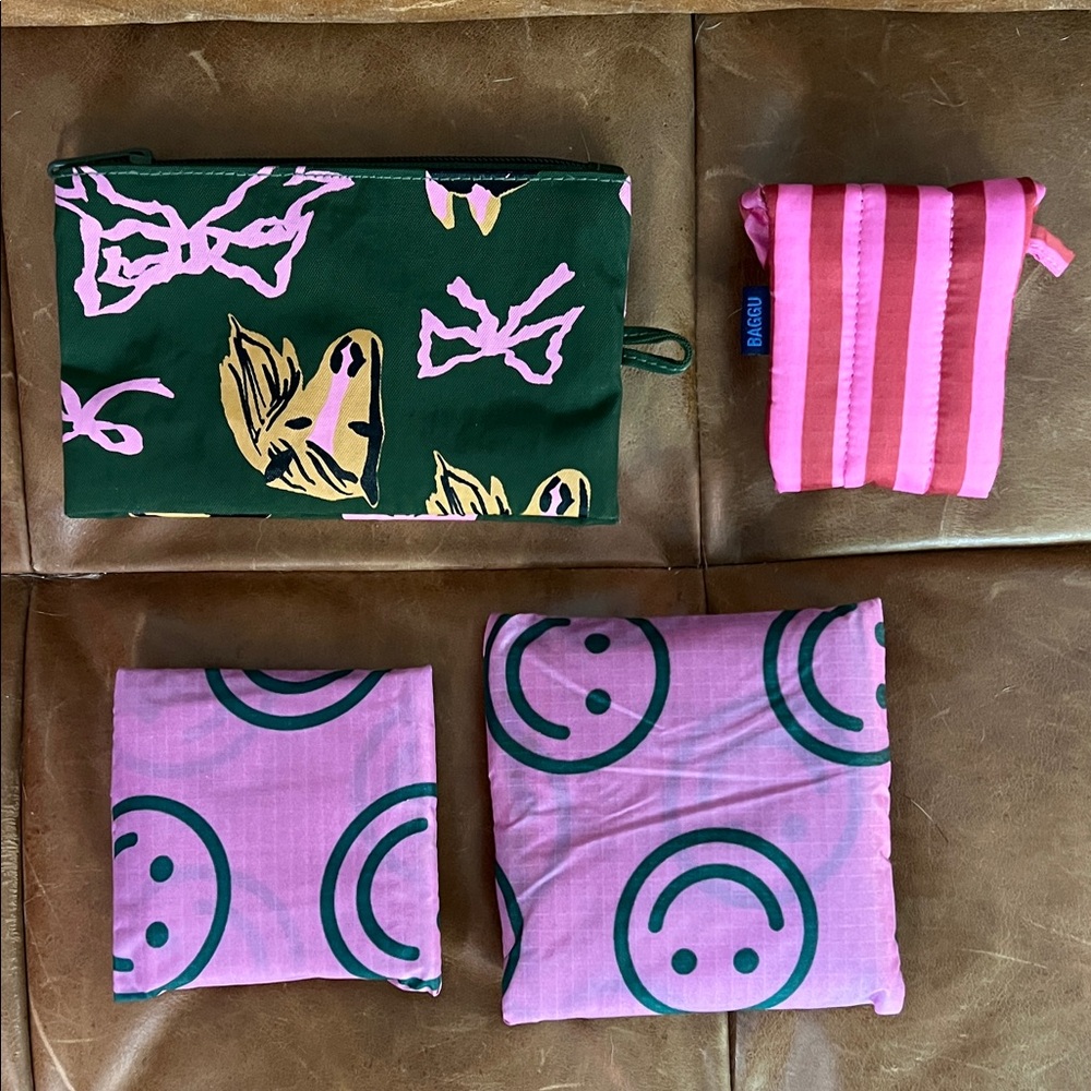 BAGGU Jessica Williams, Smiley Face and Stripe Bags - Picture 2 of 2